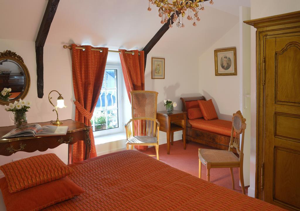 Hostellerie De La Motte Jean Saint-Coulomb Exteriör bild